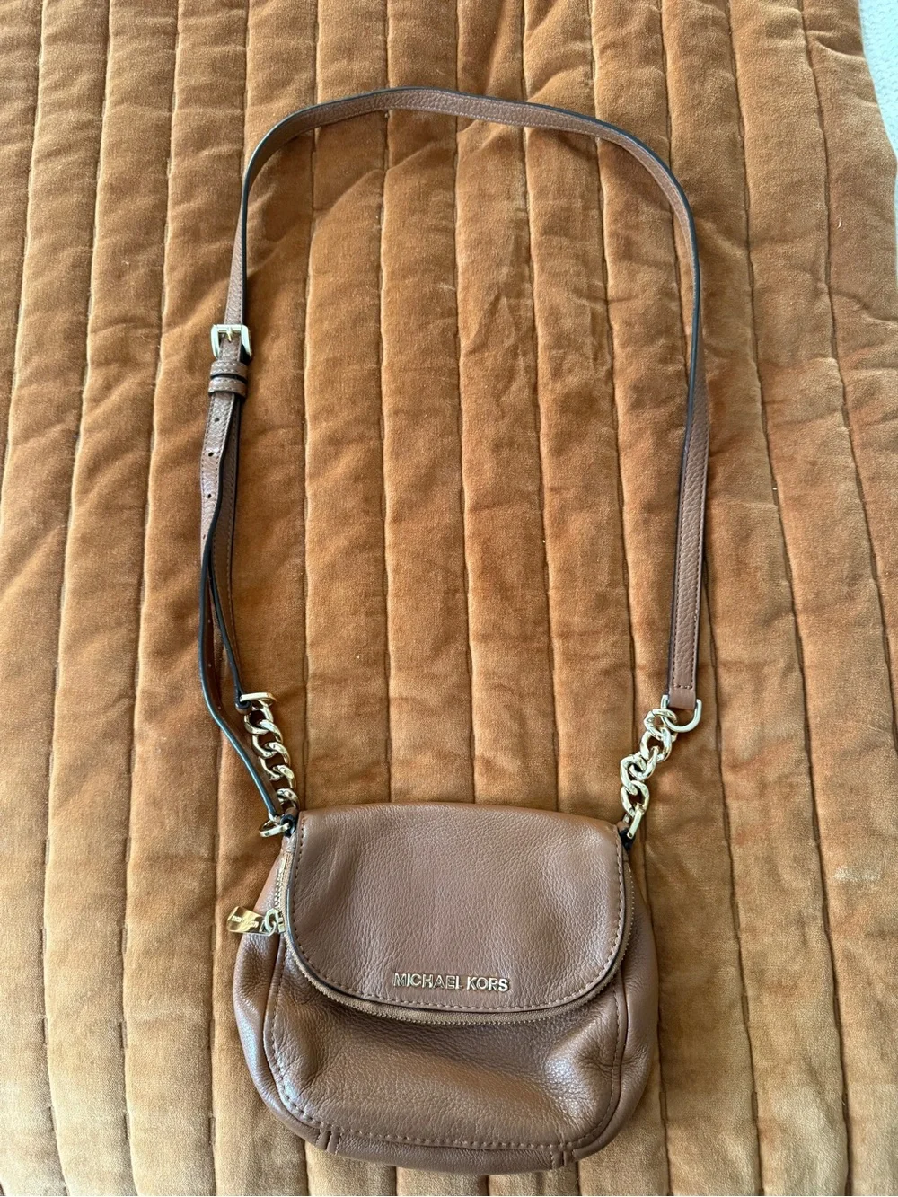 Michael Kors Cognac Leather Crossbody with Gold Chain Detail